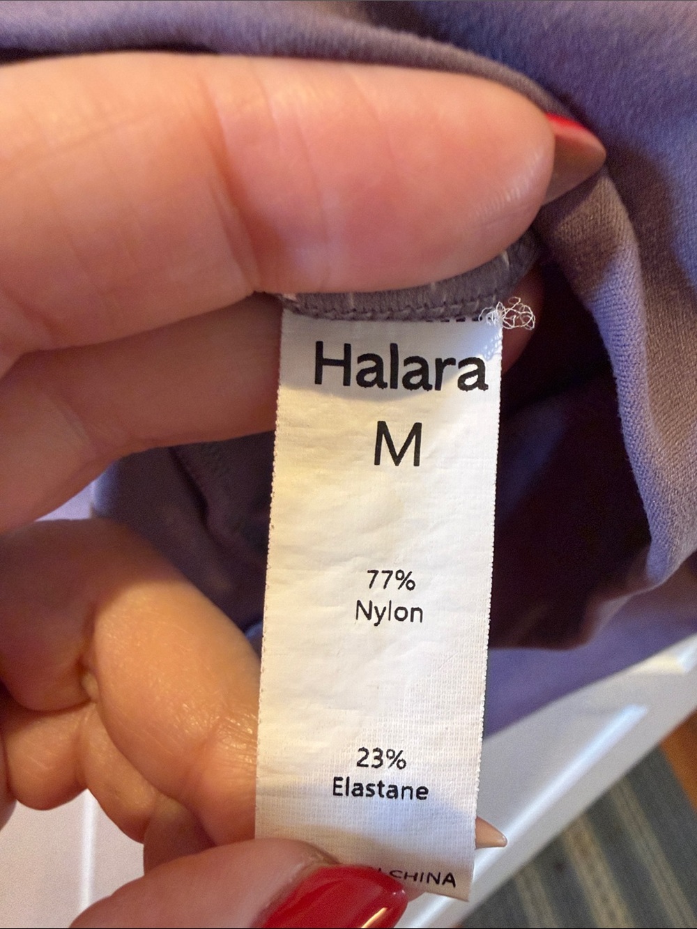 HalaraWomen’s Long Sleeve Lavender Crewneck Top medium - Picture 4 of 4